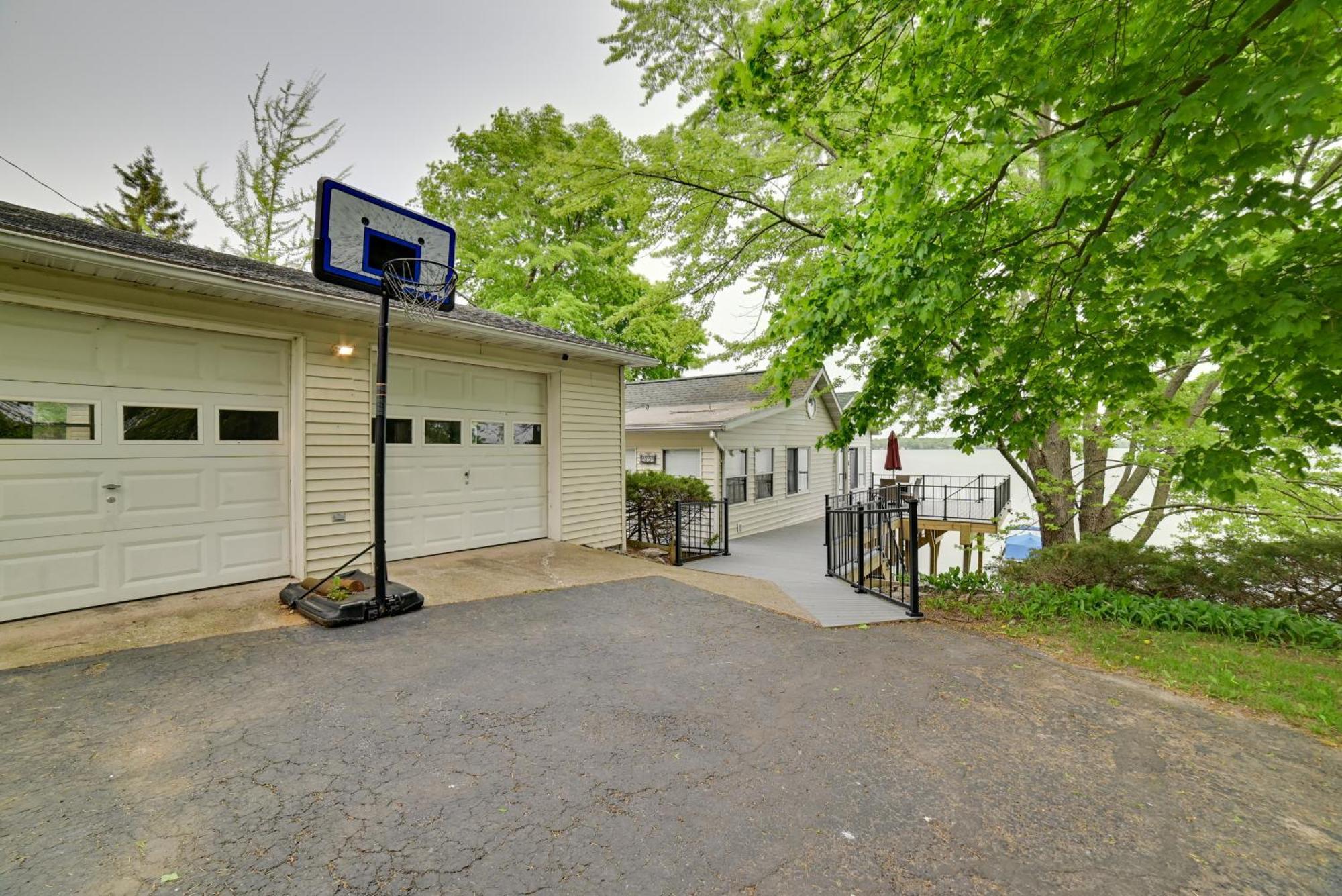 Cayuga Lake Retreat In Seneca Falls With Dock! Luaran gambar